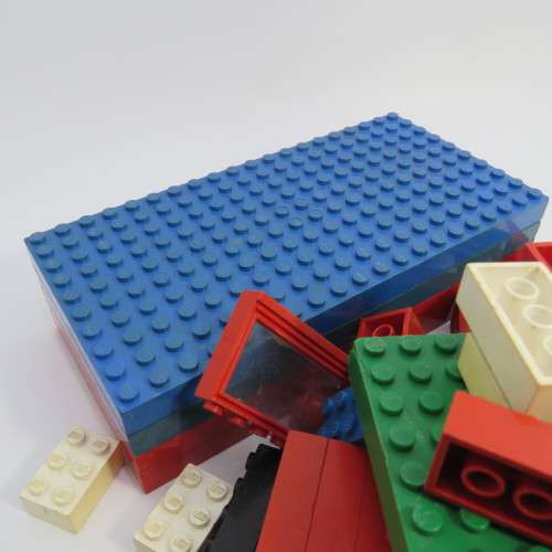 Lot of about 300 vintage Lego pieces